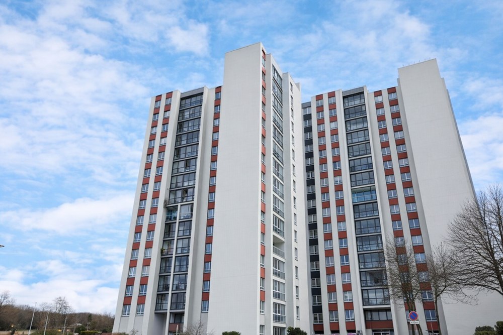 APPARTEMENT T2 - PIECE DE VIE TRIPLE - TERRASSE - PARKING - RARE - IDEAL 1ER ACHAT OU INVESTISSEUR - LIBRE AU 3/9/23 photo 5